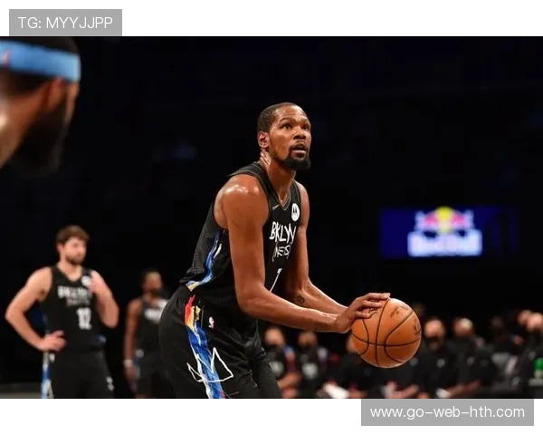 杜兰特关键时刻接球冷静出手，篮网笑到最后