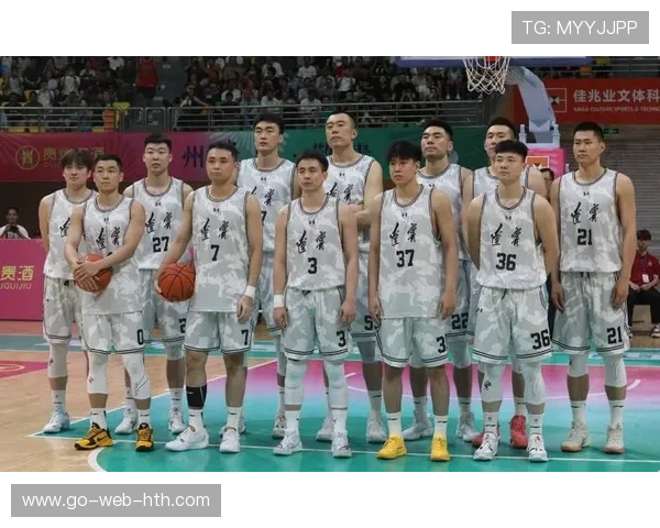 辽宁队发起最后冲刺,迎战季后赛!,辽宁队最后时刻 辽宁队发起最后冲刺,迎战季后赛!,辽宁队最后时刻