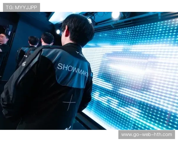 ShowMaker中路带线牵扯，逼得对手回防